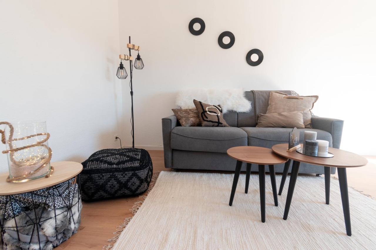 Ferienwohnung Bienvenue Chez Vous Tres Calme Et En Plein Centre Mantes-la-Jolie Exterior foto