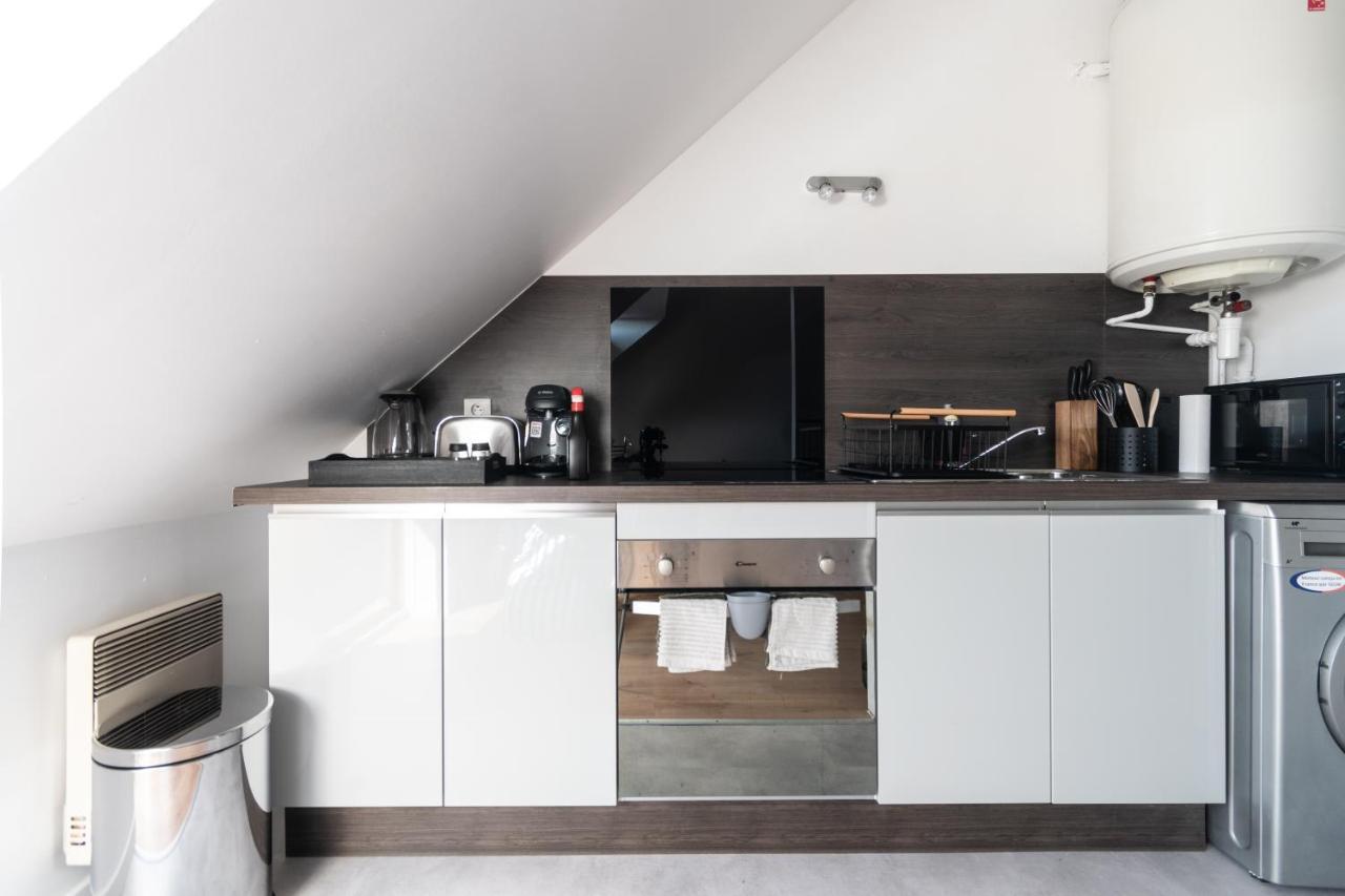 Ferienwohnung Bienvenue Chez Vous Tres Calme Et En Plein Centre Mantes-la-Jolie Exterior foto
